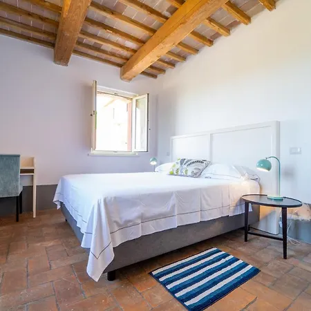 Il Sarale - Vista Sulle Colline Di B&B 치타디카스텔로