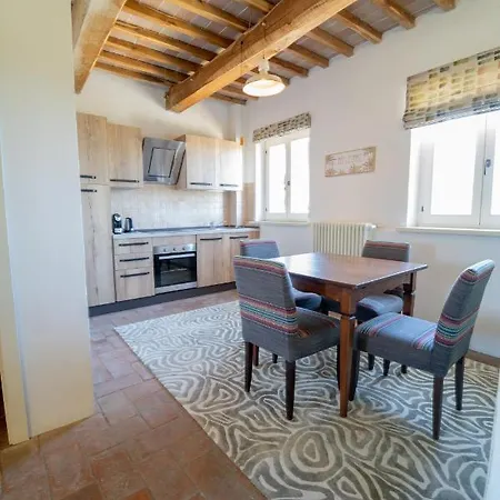 Il Sarale - Vista Sulle Colline Di