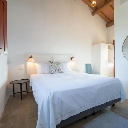 Il Sarale - Vista Sulle Colline Di Bed & Breakfast