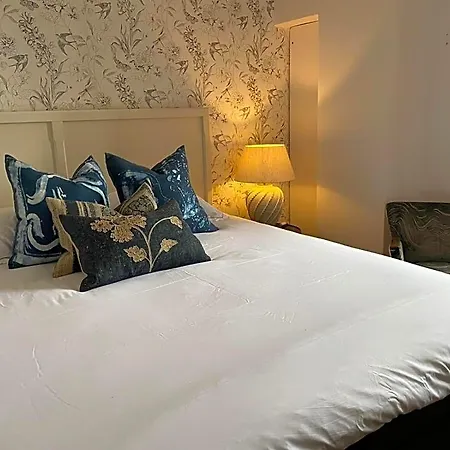 Bed and breakfast Il Sarale - Vista Sulle Colline Di 4*