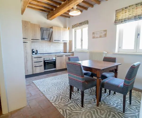 Il Sarale - Vista Sulle Colline Di